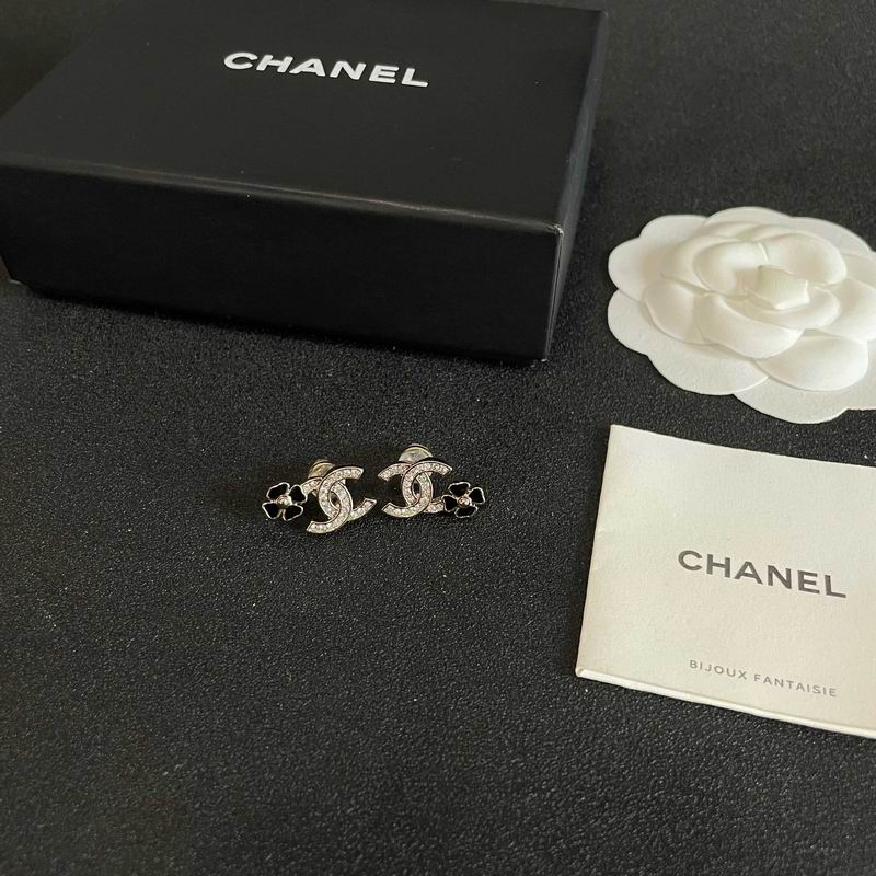 Chanel Earring 03yxs266